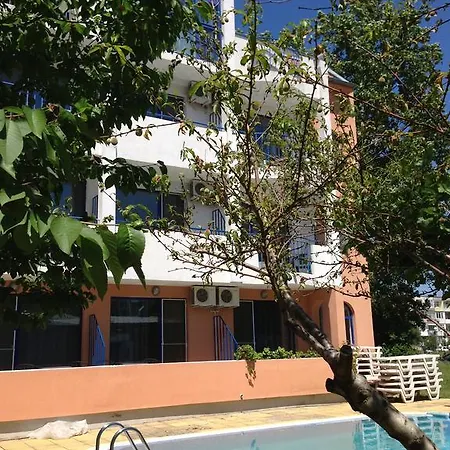 Complex Astra 3* Sunny Beach