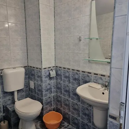 阿斯特拉酒店 3*